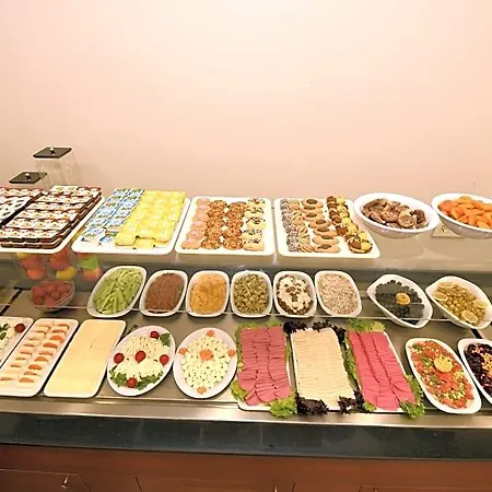 Novus Hotel 3*