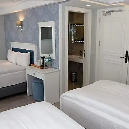 Novus 3*