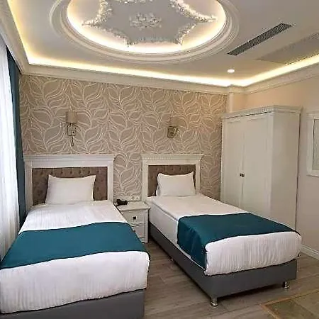 Novus Hotel 3*