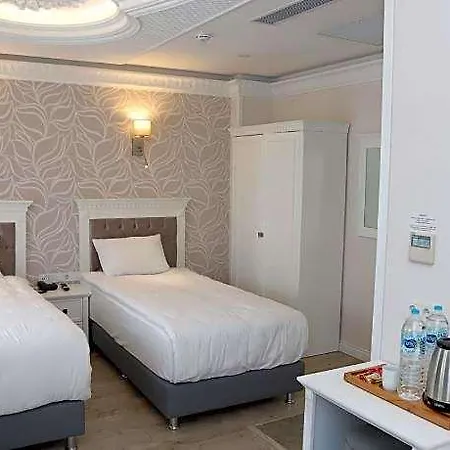 Novus 3*