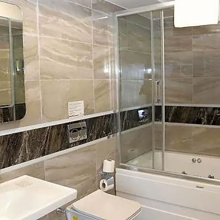 Novus Hotel 3*