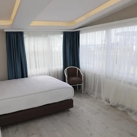 Novus 3* Istanbul
